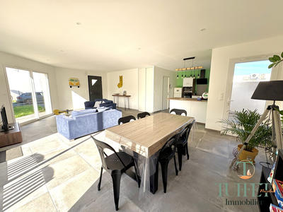 Maison - 91 m² - 4 pièces