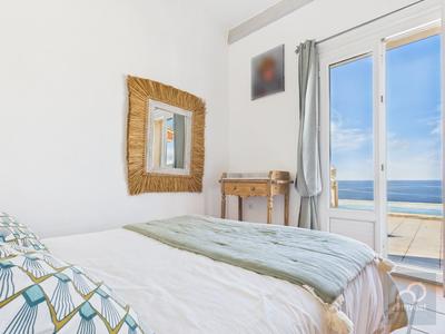 Villa - 204 m² - 6 pièces