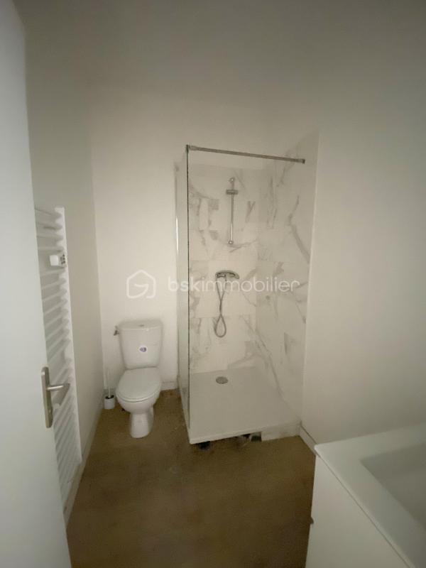 Immeuble - 165 m² - 10 pièces