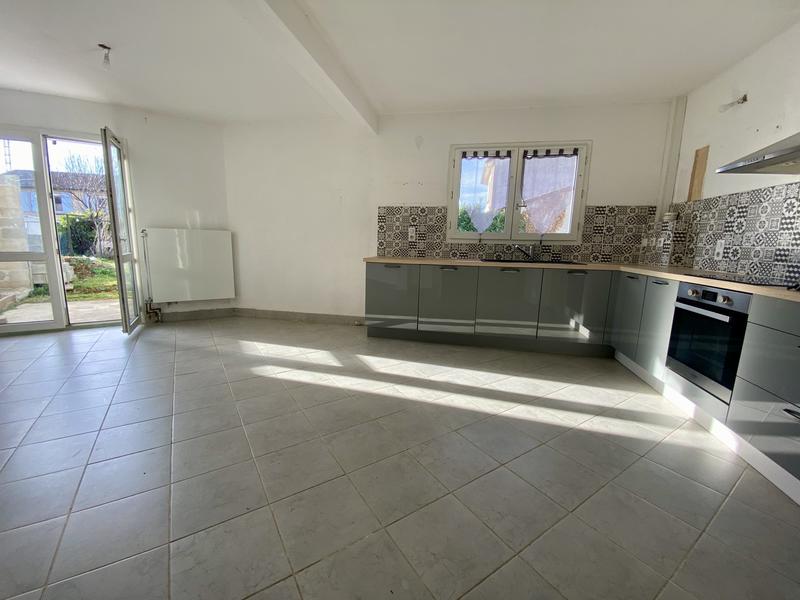 Maison - 87 m² - 4 pièces