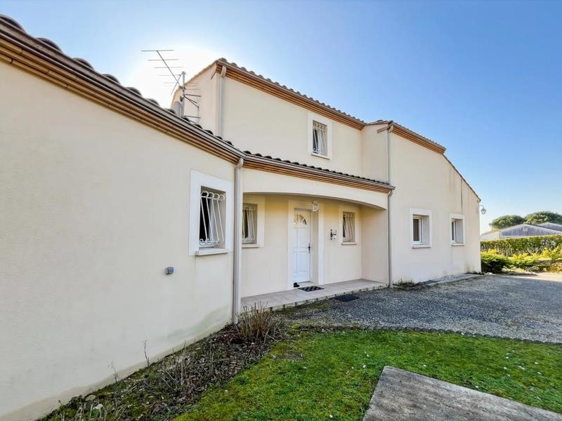 Maison - 177 m² - 7 pièces