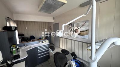 Bureau - 255 m² - 9 pièces