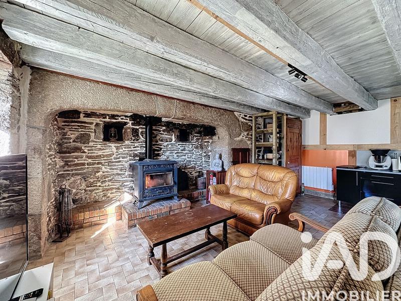 Maison - 75 m² - 8 pièces