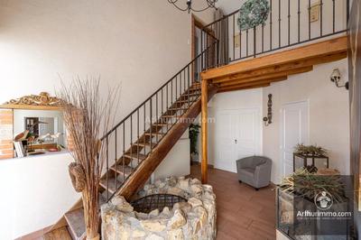 Maison - 425 m² - 13 pièces