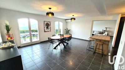 Maison - 143 m² - 5 pièces