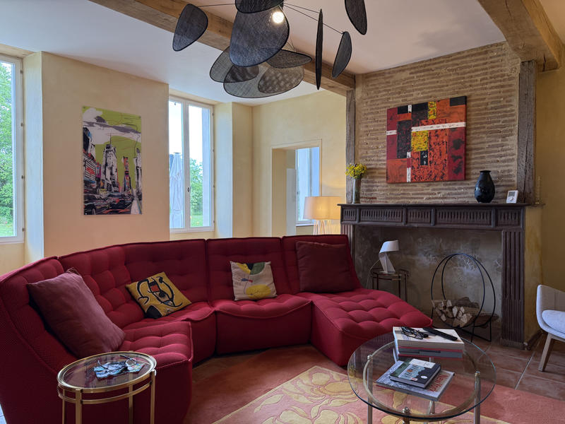 Maison - 262 m² - 9 pièces