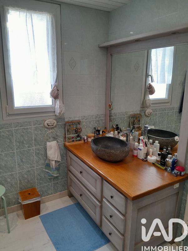 Maison - 186 m² - 7 pièces