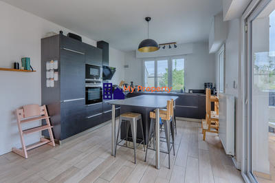 Maison - 115 m² - 6 pièces