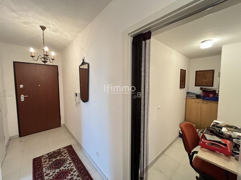 Appartement - 81 m² - 3 pièces