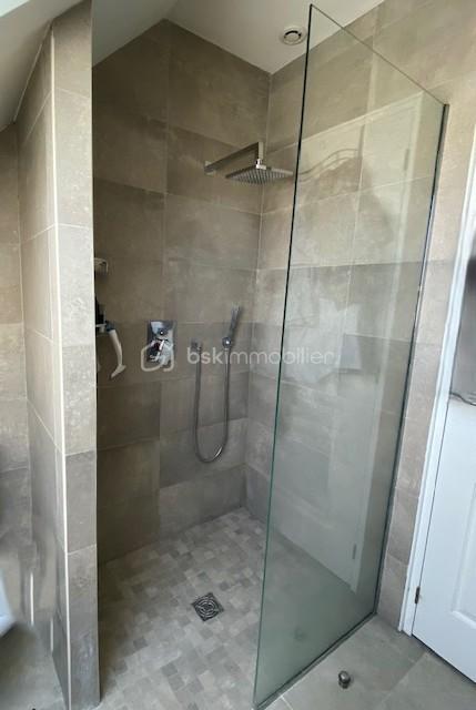 Maison - 115 m² - 6 pièces