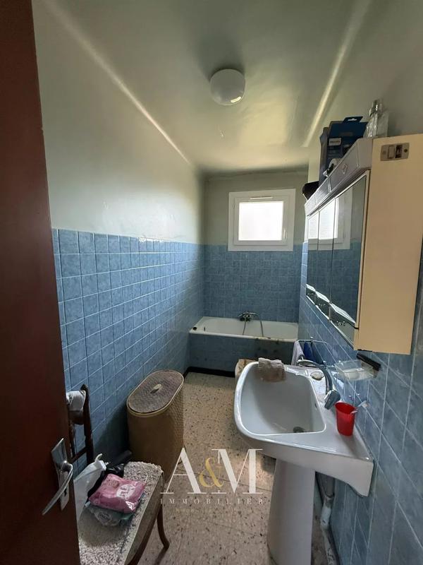 Maison - 101 m² - 5 pièces