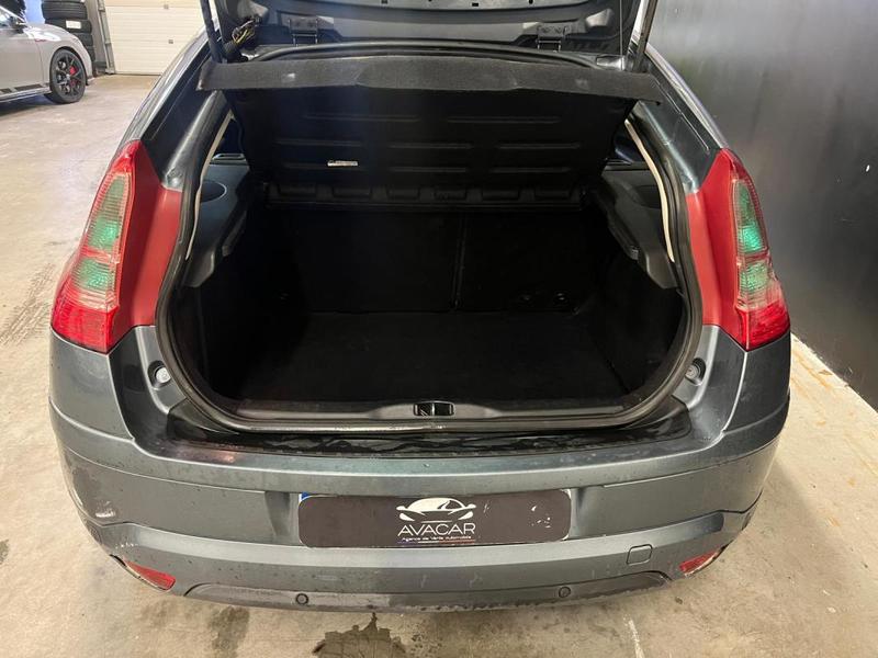 Citroën C4 Coupé 1.6 HDi 16v 110 cv