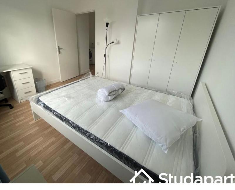 Chambre - 18 m² - 1 pièce