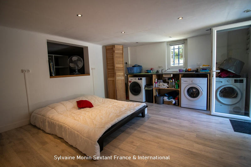 Maison - 171 m² - 6 pièces