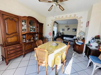 Maison - 143 m² - 7 pièces