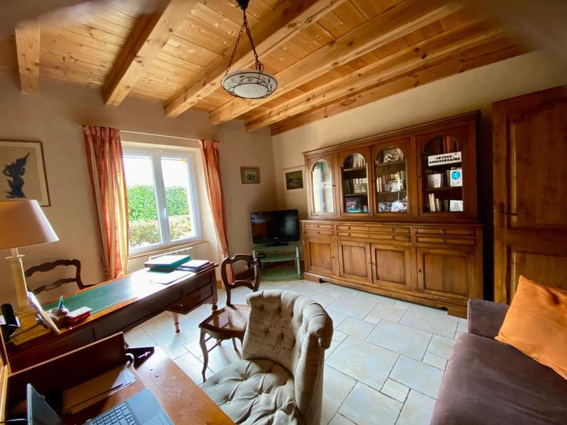 Maison - 218 m² - 6 pièces