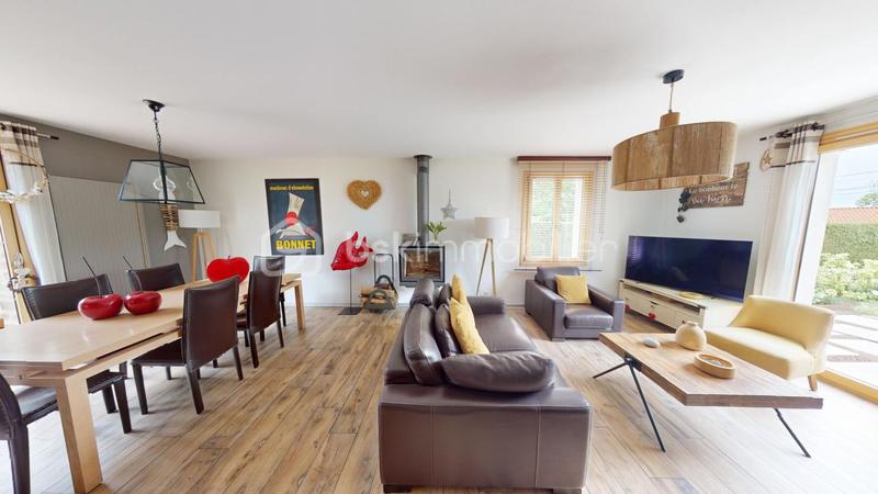 Maison - 145 m² - 6 pièces