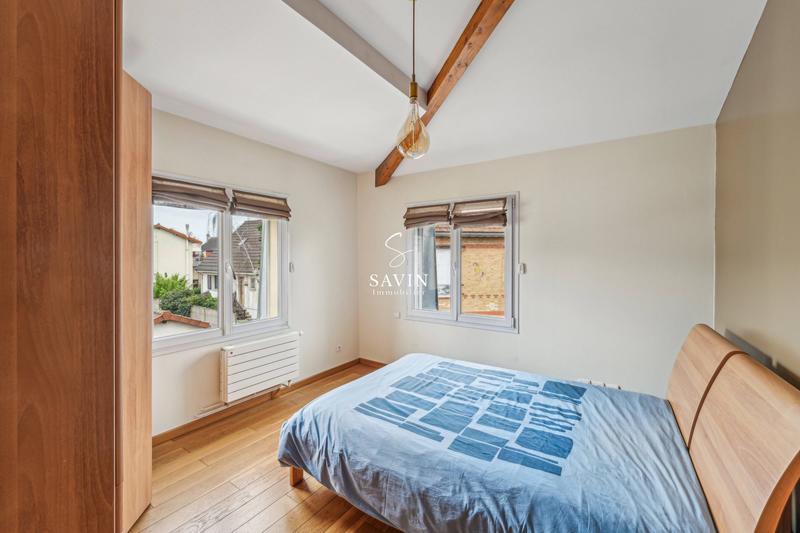 Maison - 296 m² - 5 pièces