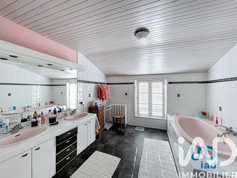 Maison de campagne - 213 m² - 7 pièces