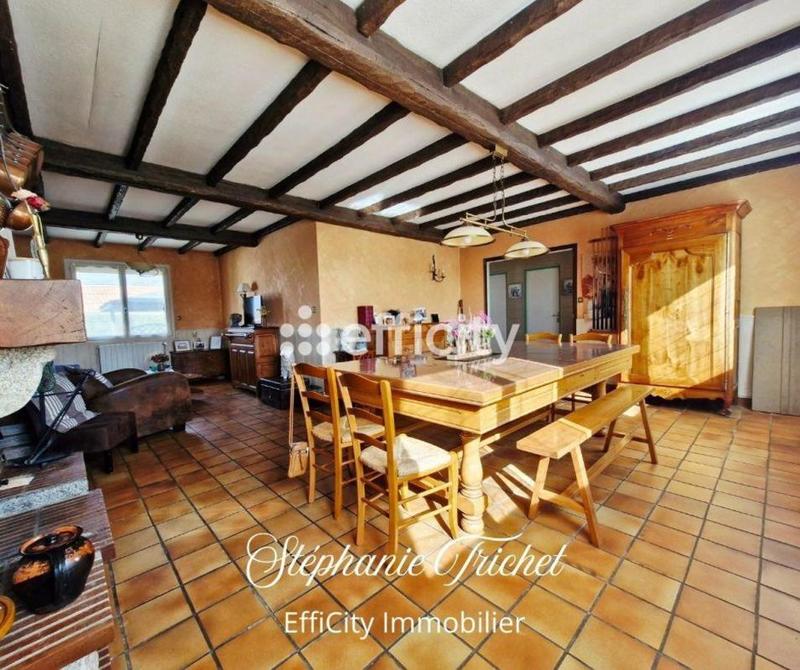 Maison de bourg - 101 m² - 5 pièces