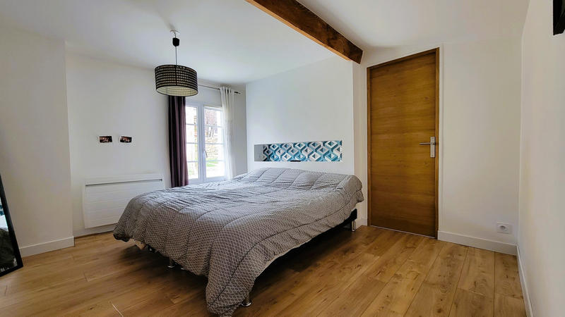 Maison - 176 m² - 8 pièces