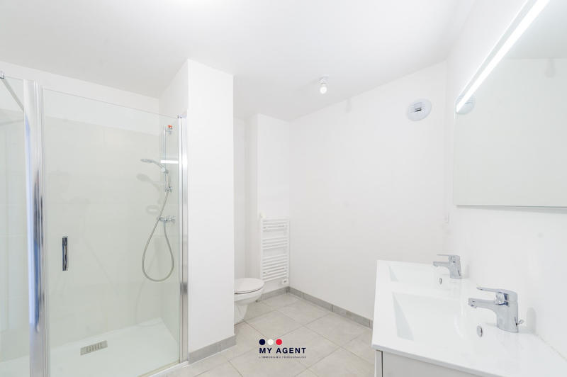 Appartement - 77 m² - 4 pièces