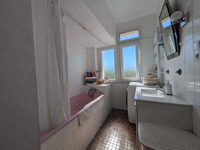 Appartement - 90 m² - 3 pièces