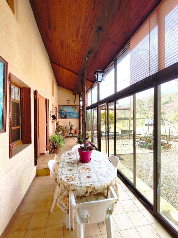 Maison de village - 92 m² - 4 pièces