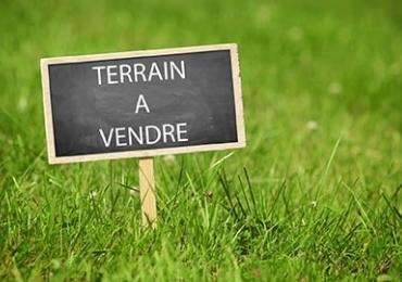 Terrain constructible - 907 m²