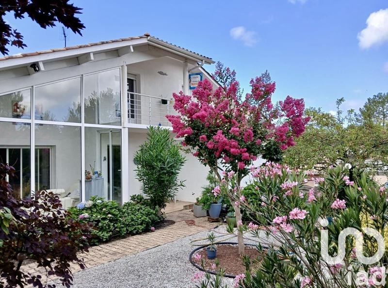 Maison - 162 m² - 7 pièces