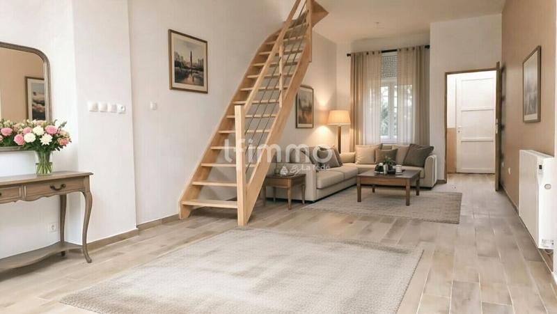 Maison de ville - 75 m² - 4 pièces