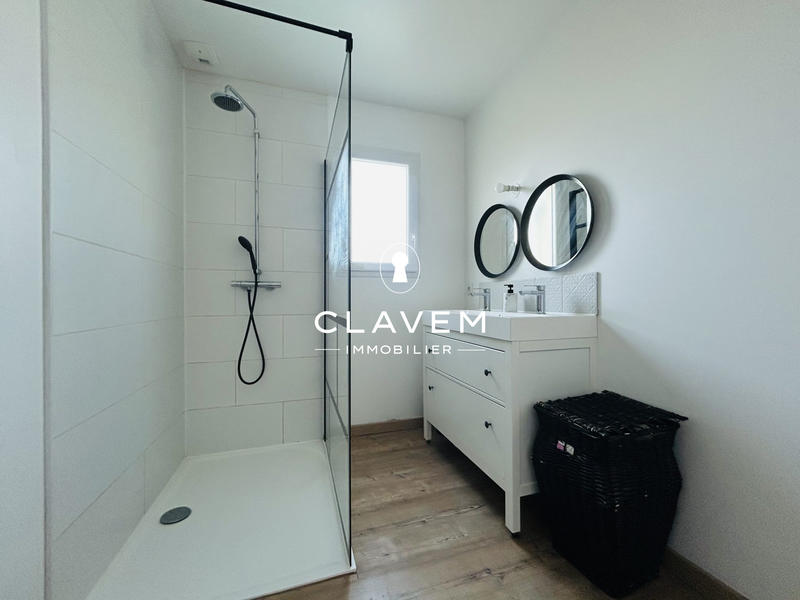 Maison contemporaine - 127 m² - 6 pièces