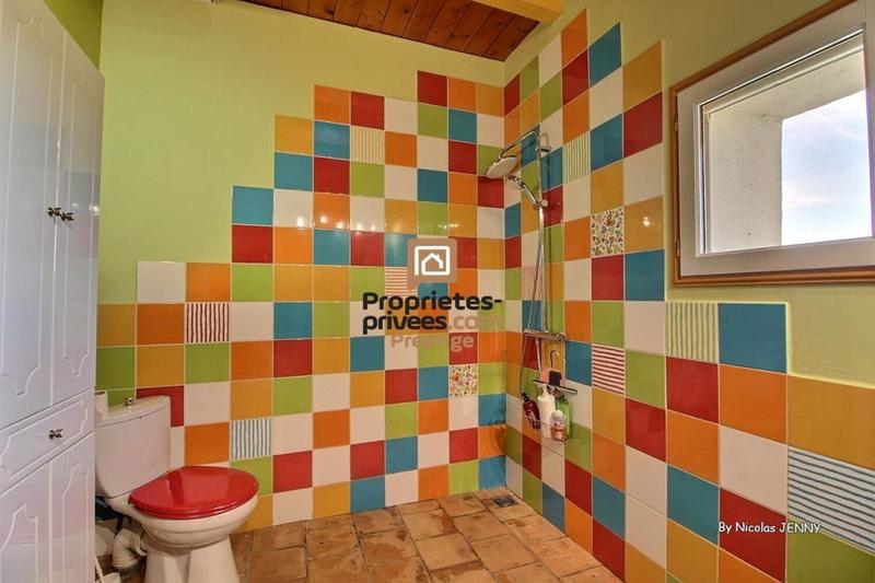 Mas - 218 m² - 6 pièces