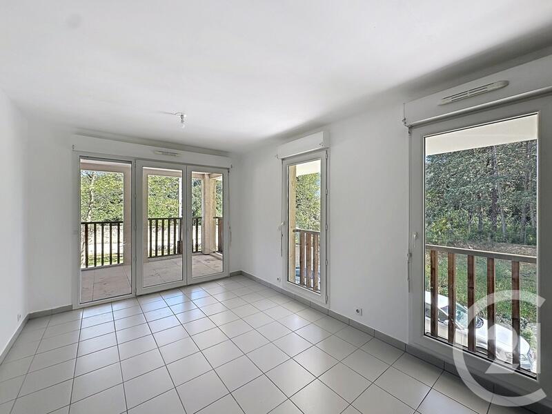 Appartement - 57 m² - 3 pièces