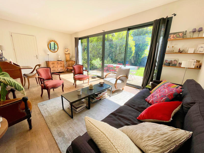 Maison - 136 m² - 6 pièces