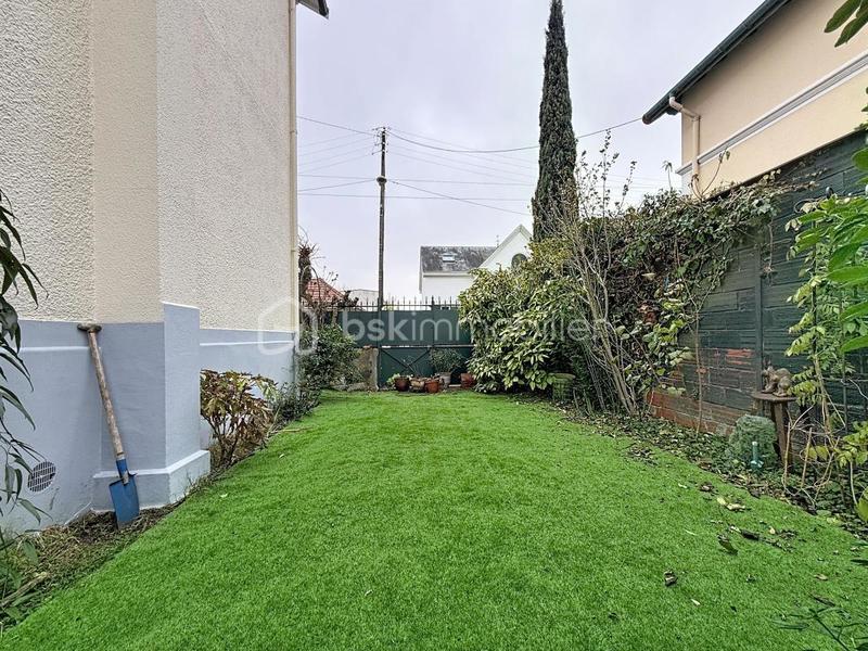 Maison - 89 m² - 5 pièces