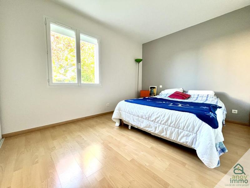 Propriété - 232 m² - 7 pièces