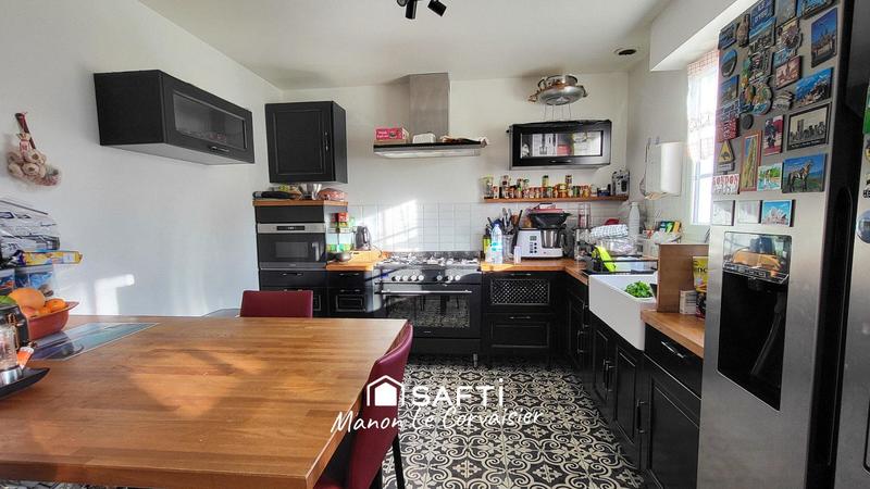 Maison - 136 m² - 7 pièces