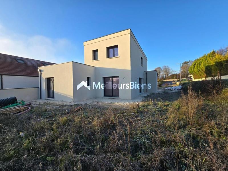 Maison - 135 m² - 6 pièces