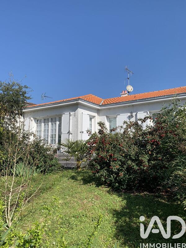 Maison de ville - 184 m² - 6 pièces