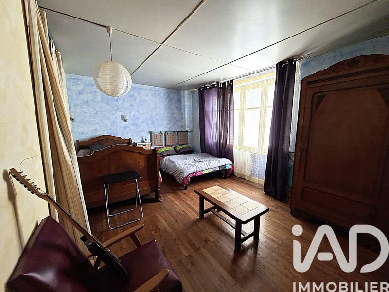 Maison - 195 m² - 7 pièces