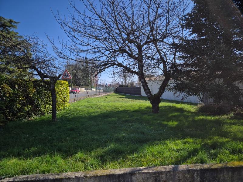 Terrain constructible - 400 m²