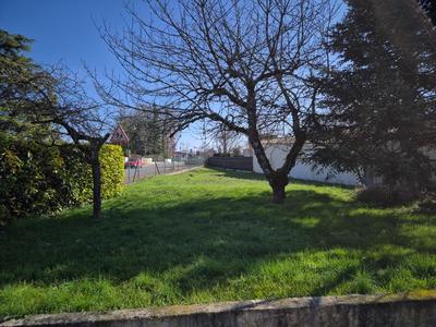 Terrain constructible - 400 m²