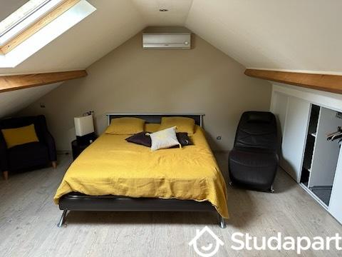 Chambre - 12 m² - 1 pièce