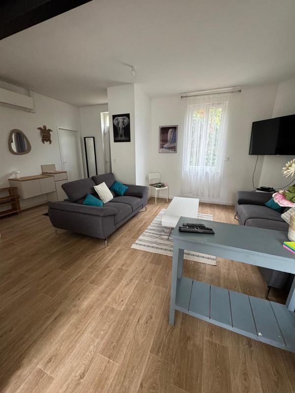 Maison - 100 m² - 5 pièces