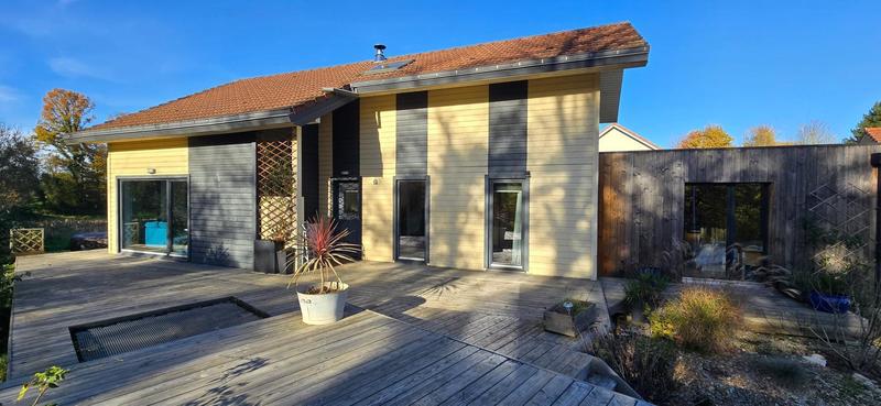 Maison - 150 m² - 8 pièces