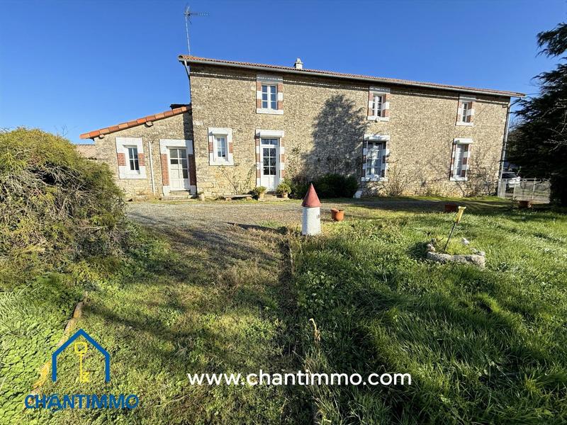 Maison ancienne - 157 m² - 4 pièces