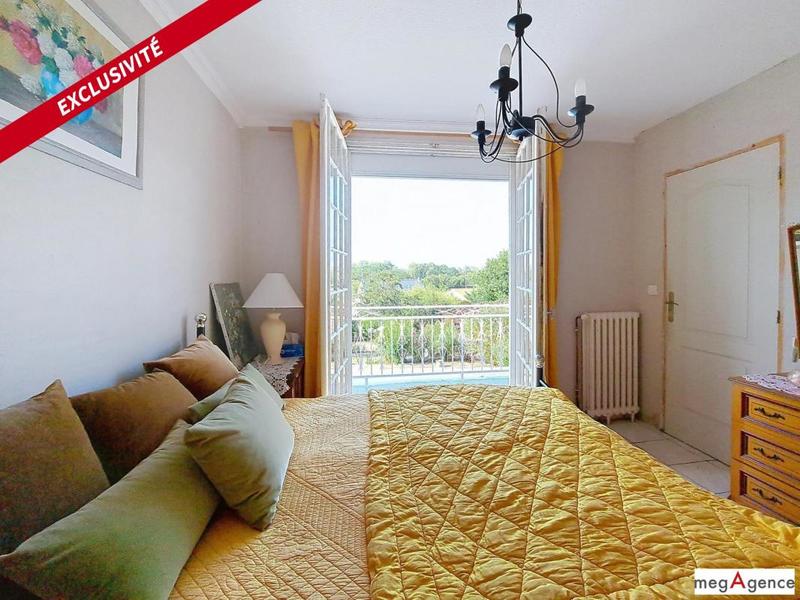 Maison - 140 m² - 7 pièces