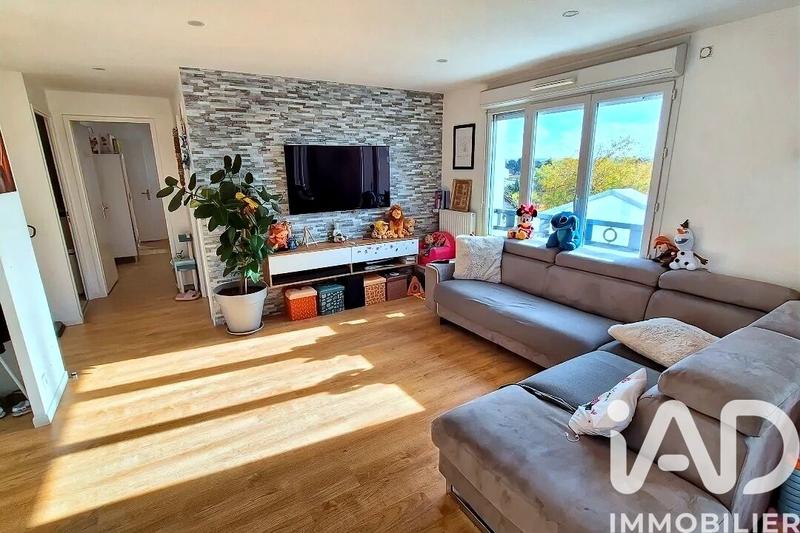 Appartement - 70 m² - 3 pièces