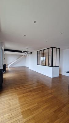 Duplex - 123 m² - 4 pièces